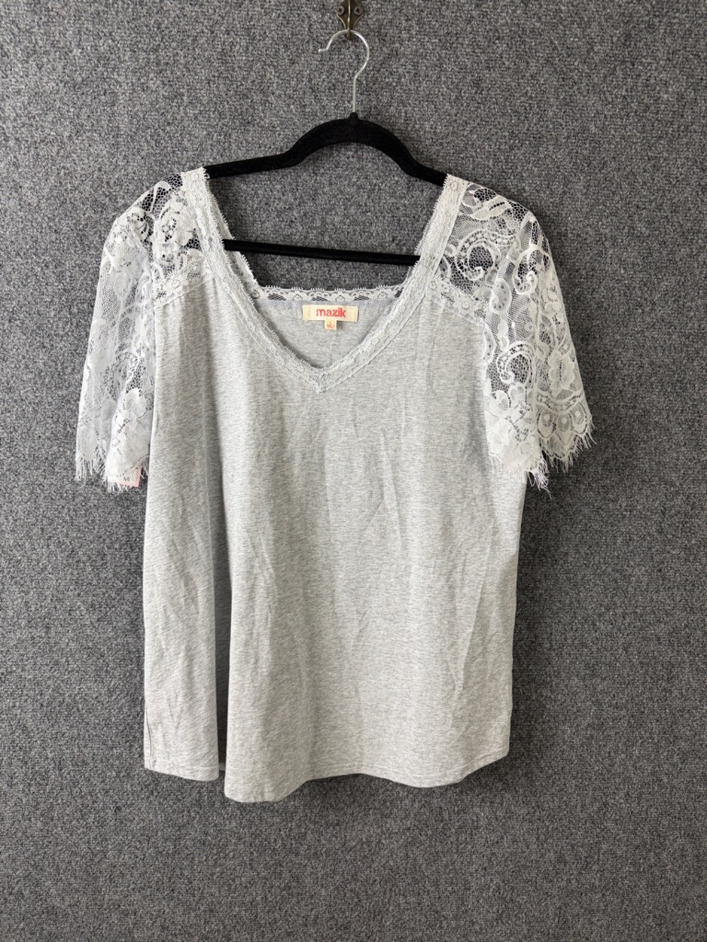 Mazik Light Gray V-Neck Top with White Lace Sleeves